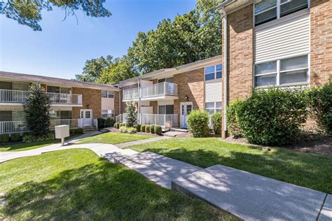 One- and two-bedroom <strong>apartments</strong> in Morristown lease for $2,613 and $3,333 a month, respectively. . Apartments north jersey